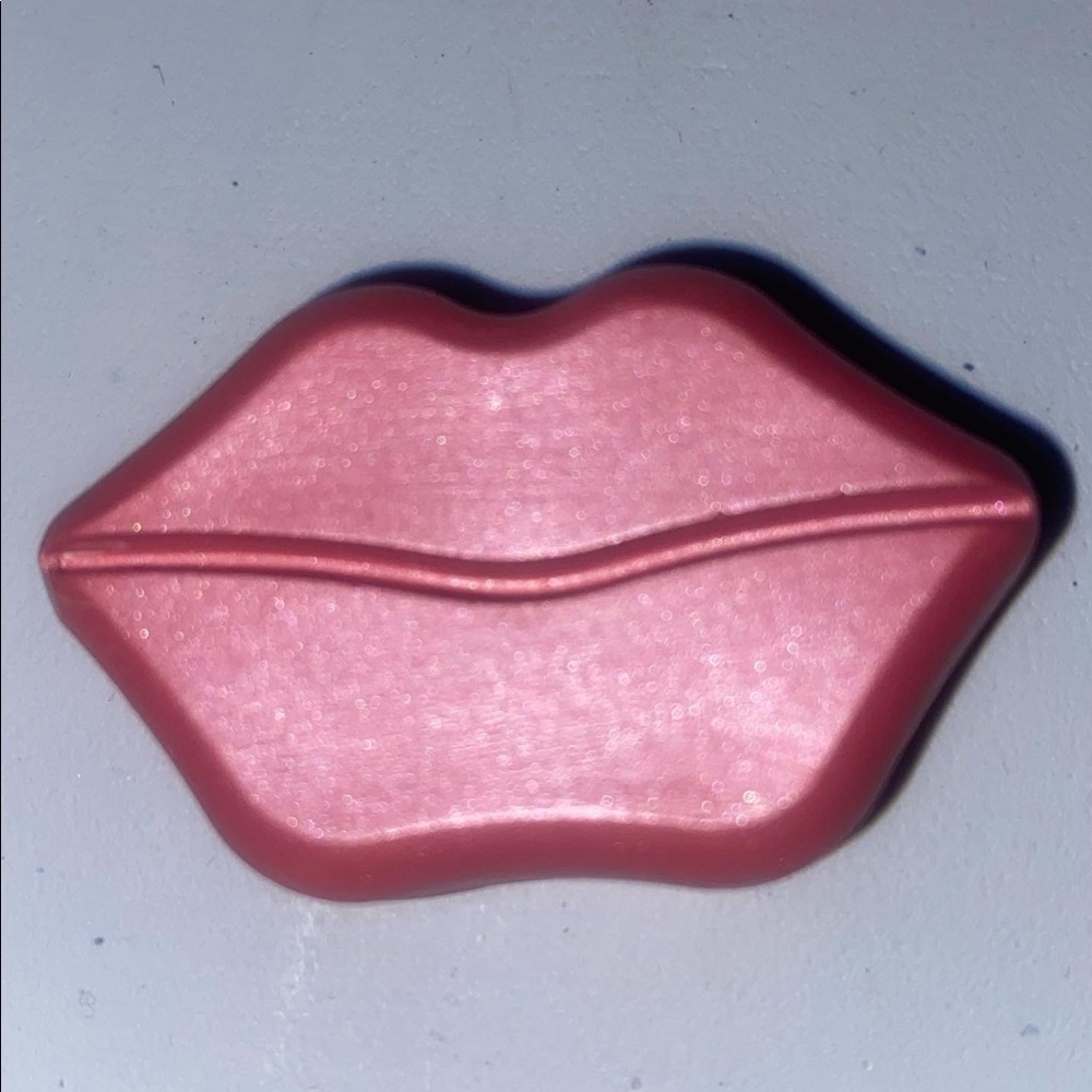 Tiny Heart Magnets